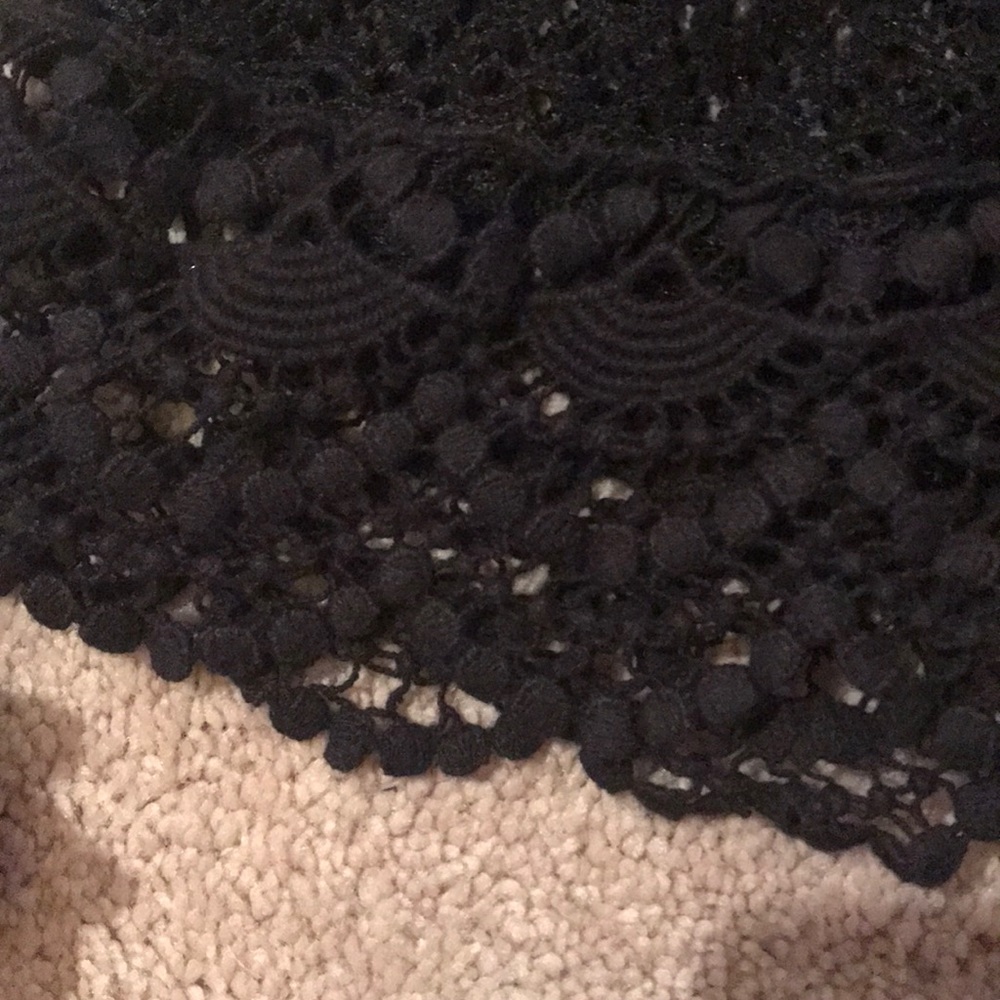 Lacey top - Picture 2 of 5